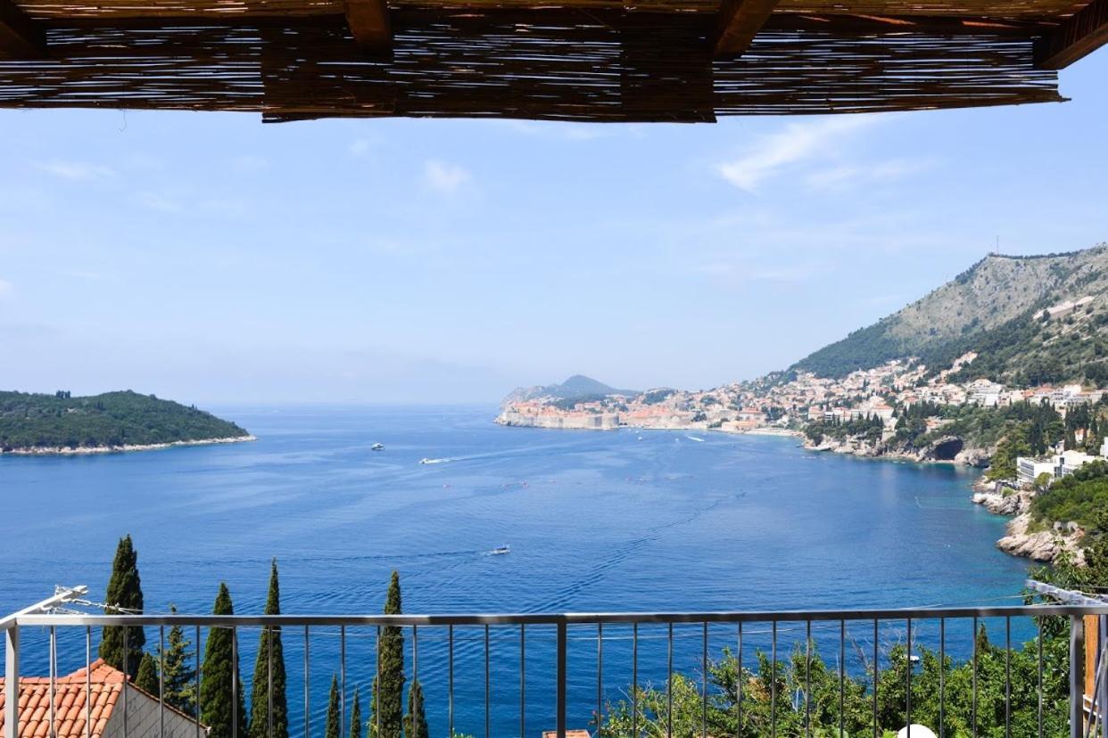 Apartment And Room Sveti Jakov Dubrovnik Bagian luar foto