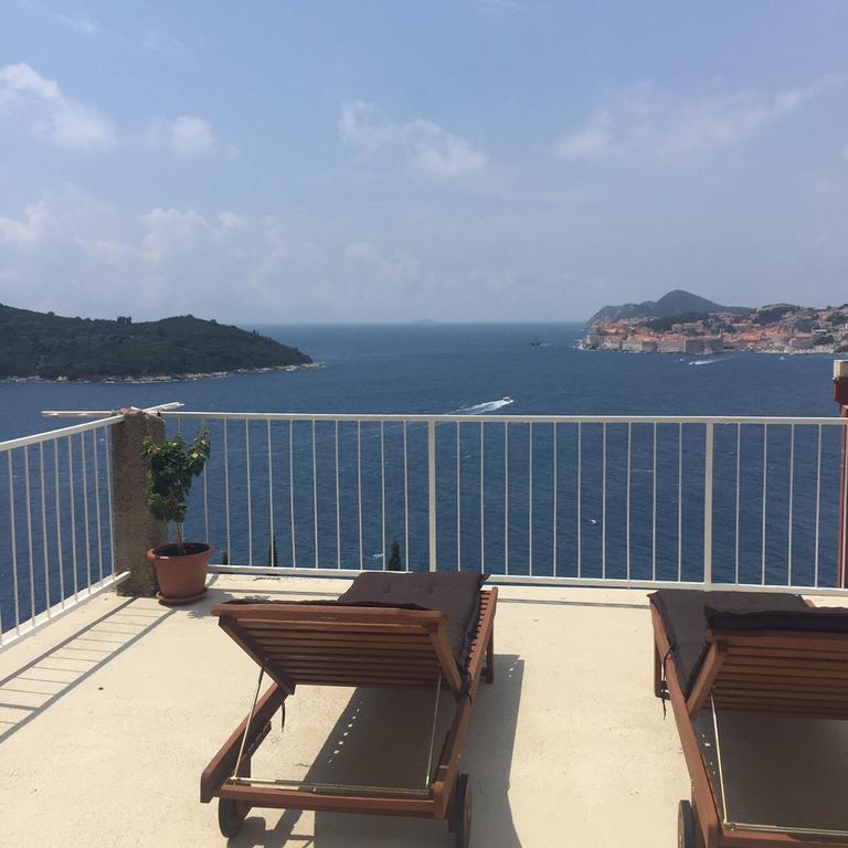 Apartment And Room Sveti Jakov Dubrovnik Bagian luar foto